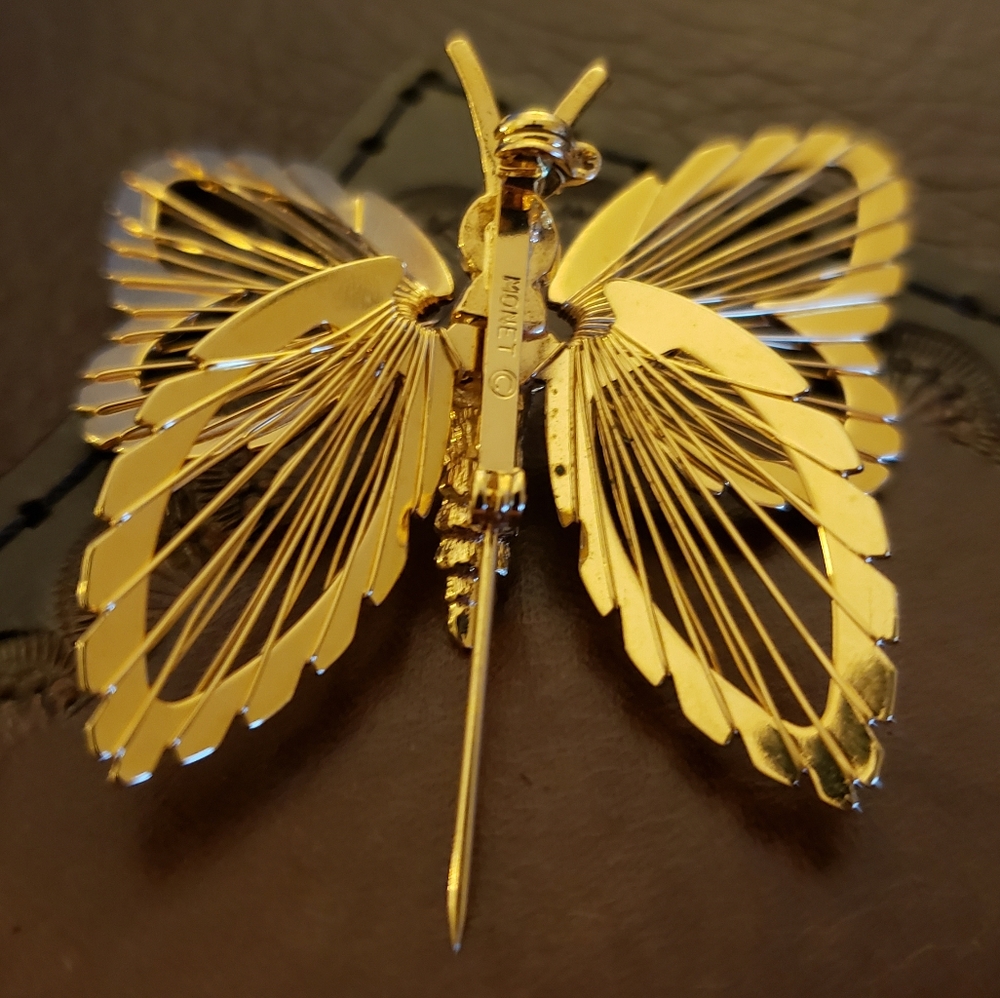 ⭐ VINTAGE | '60s Monet Butterfly Brooch - Spinerette Collection - Picture 12 of 16
